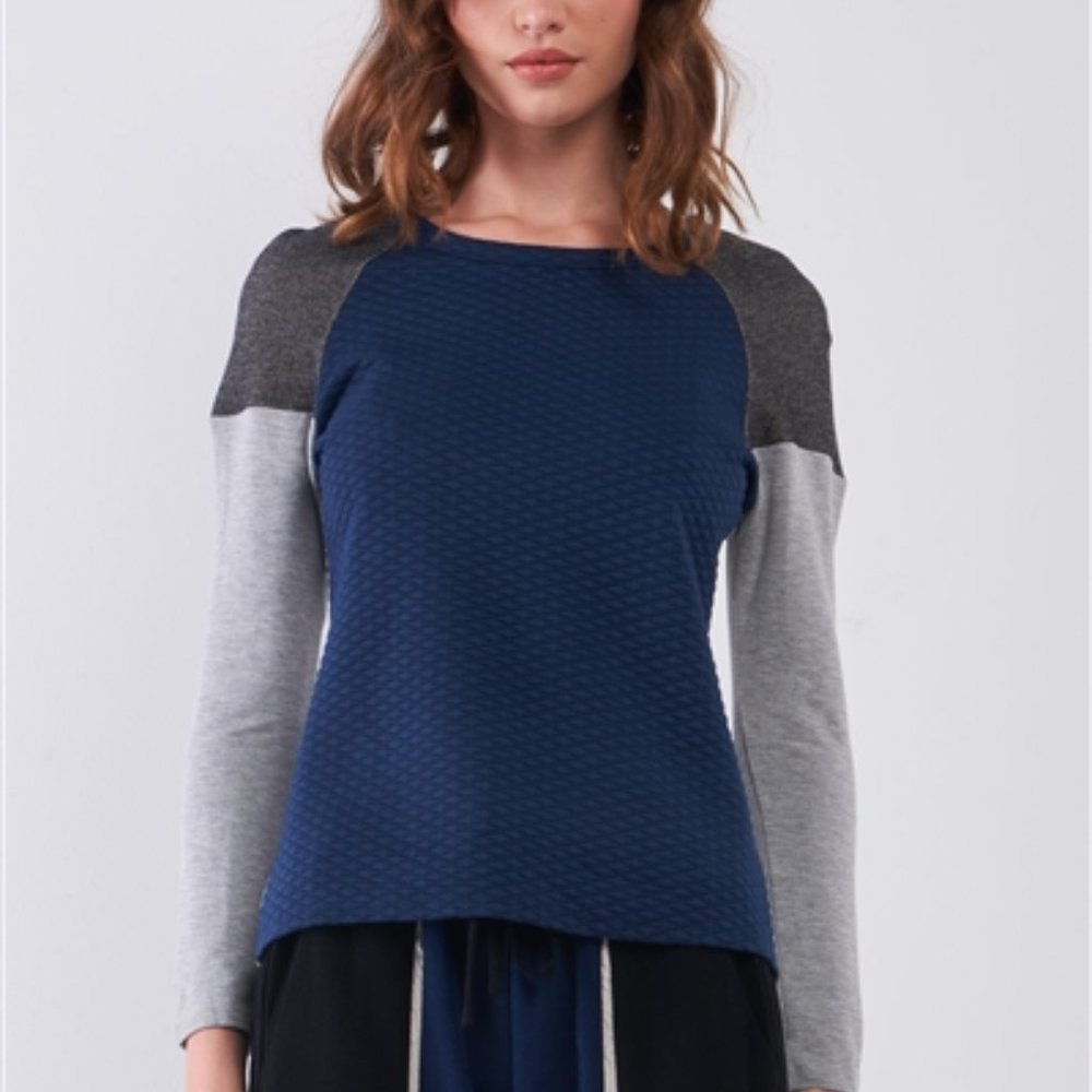 Vintage design Grey Colorblock Round Neck Quilted Long Sleeve     xsm  sm  lg